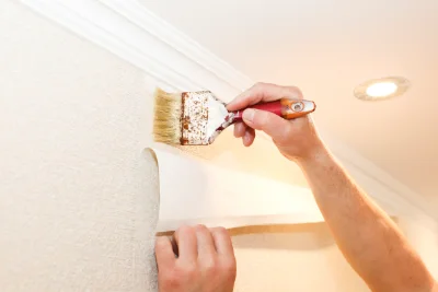 Pose de papier peint à Gilette — revêtements muraux et toiles de verre